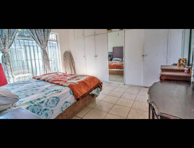 3 BEDROOM HOUSE FOR SALE IN CRESSLAWN